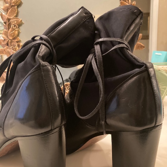 CHARLES DAVID leather+ neoprene booties - Picture 2 of 8
